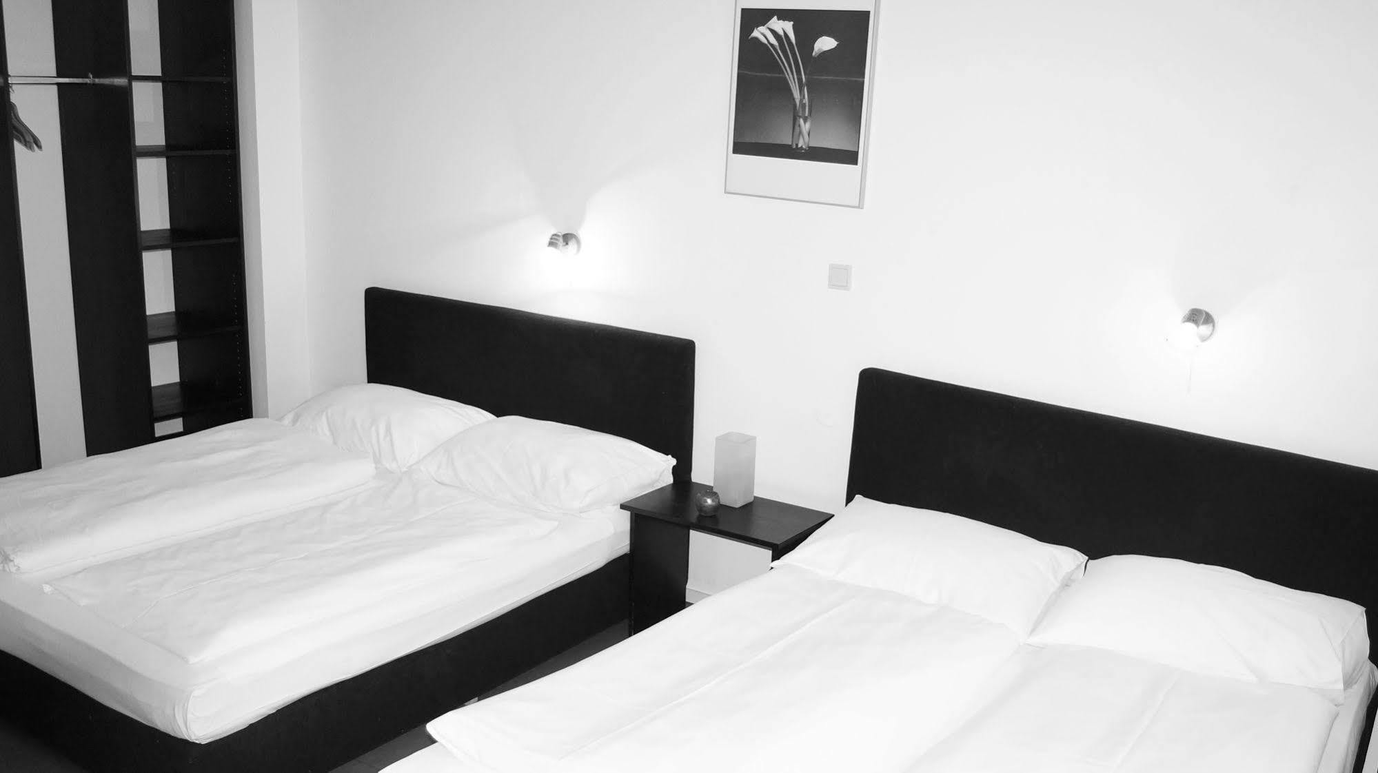 Hotel Hillinger เวียนนา ภายนอก รูปภาพ